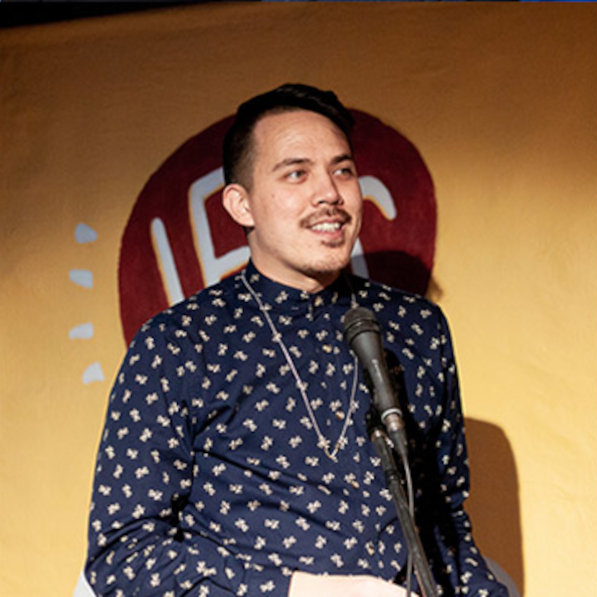 Chris Chang-Yen Phillips at a speaking event.
