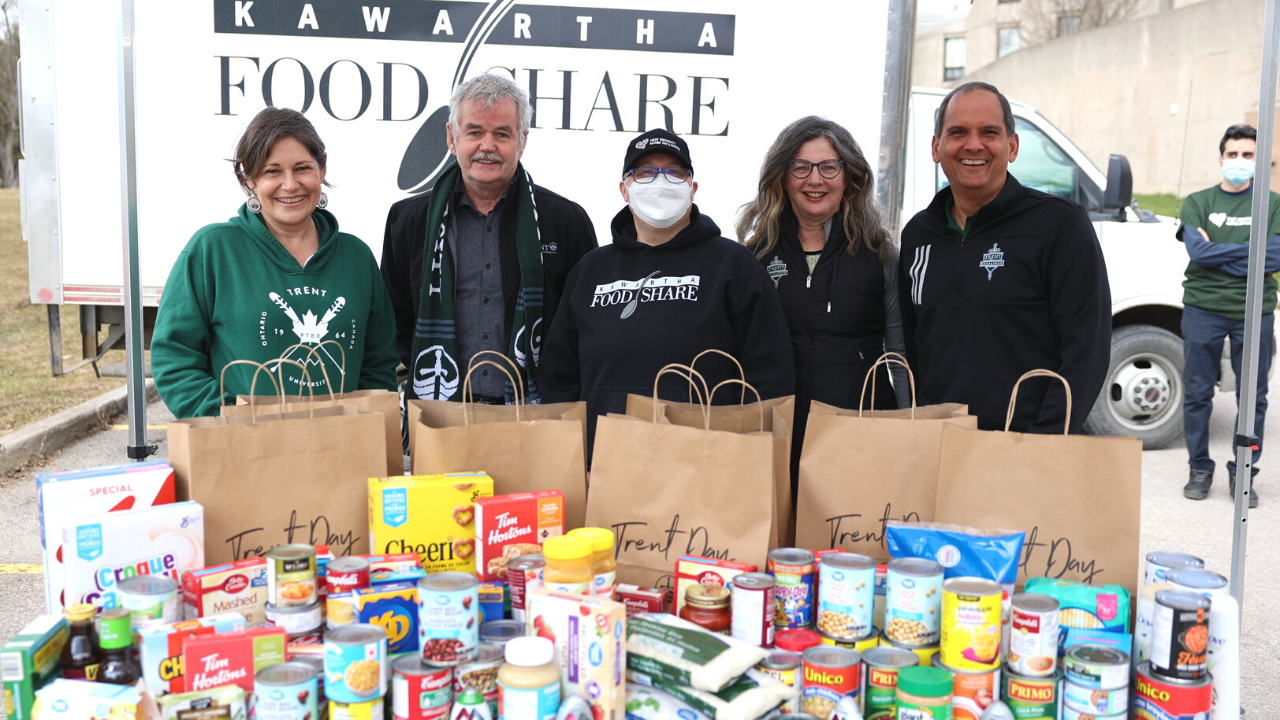 Staff, faculty, alumni and community join forces to showcase Trent values of spirit, support and service during second annual event.